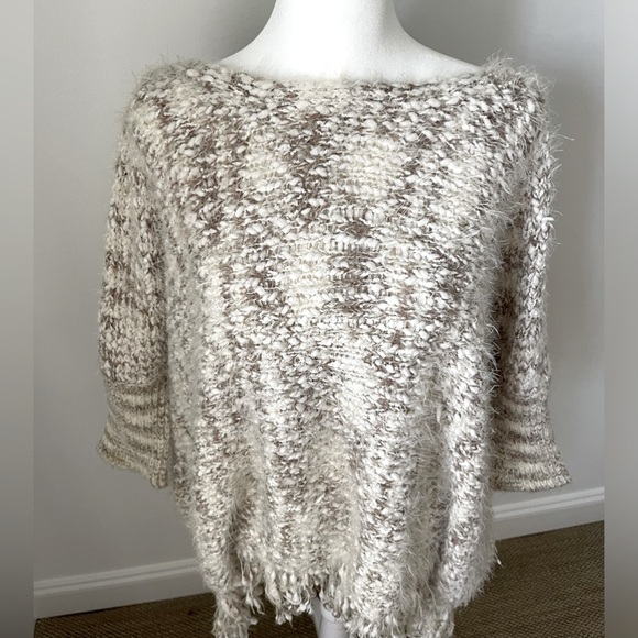 Umgee Cozy Oversized Sweater - Size M/L - Super soft! - Picture 4 of 14